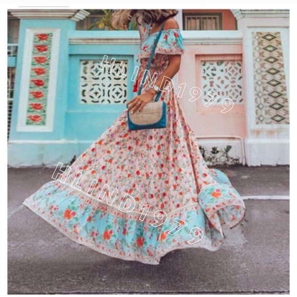 ⚠️FINAL MARKDOWN ⚠️Hosannah Maxi Dress - Lotus - Picture 3 of 8